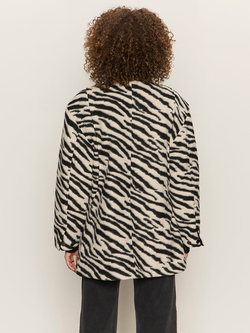 Soiree Barn Jacket Striking Zebra alt 3