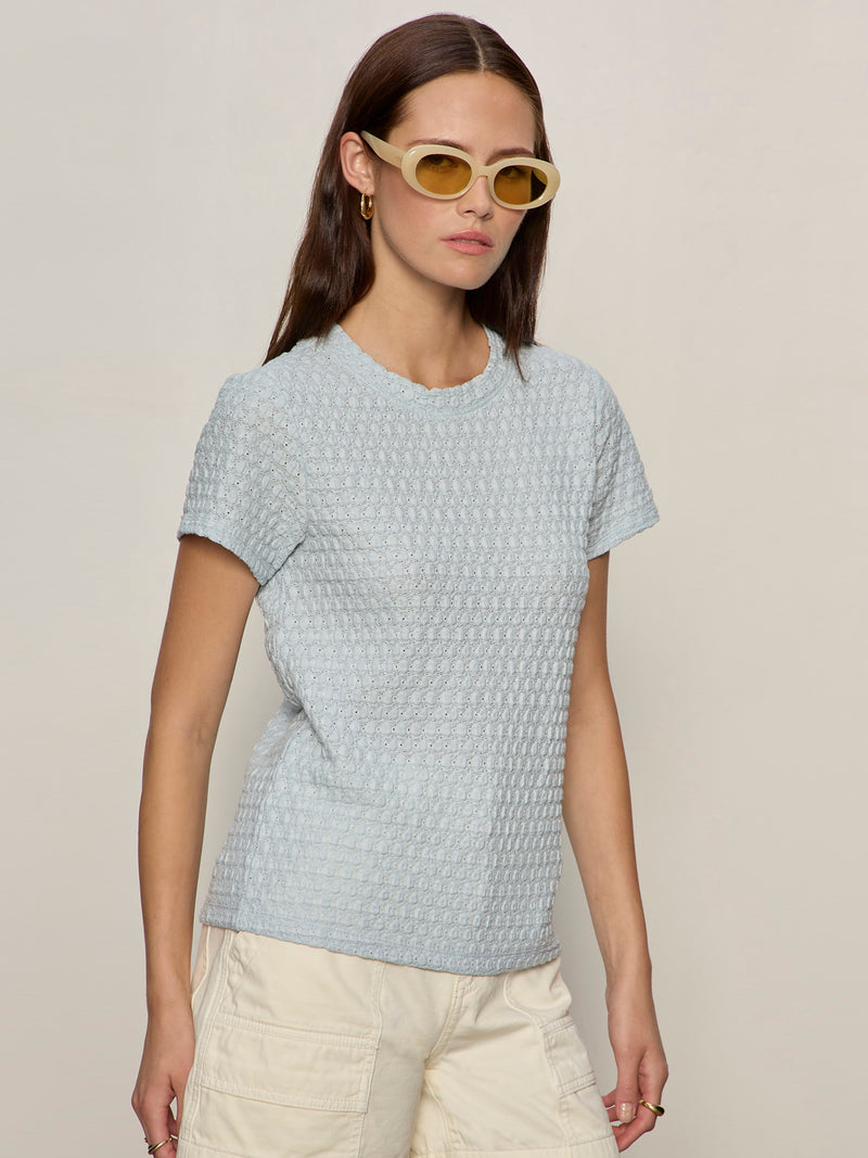 Pucker Up Perfect Tee Blue Aura alt 2