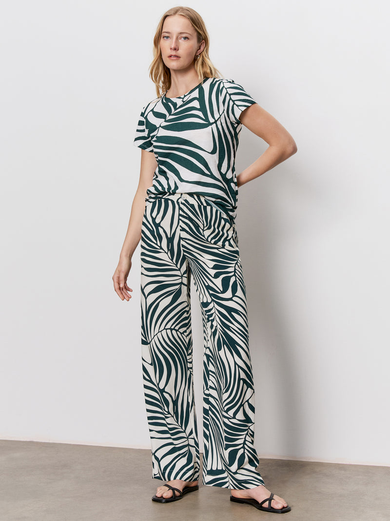 The Perfect Tee Green Oasis alt 5