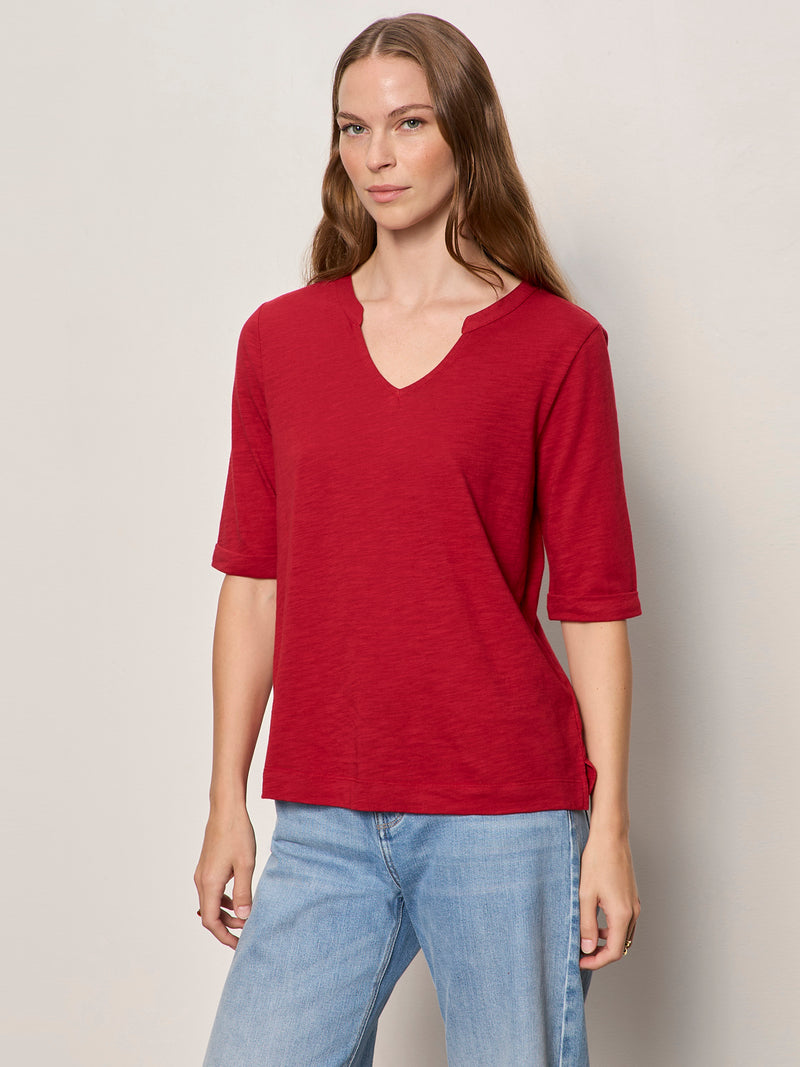Dolce Notch Neck Tee Red Berry alt 2