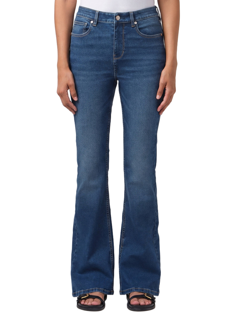 Lyra Bootcut Jean Medium Wash