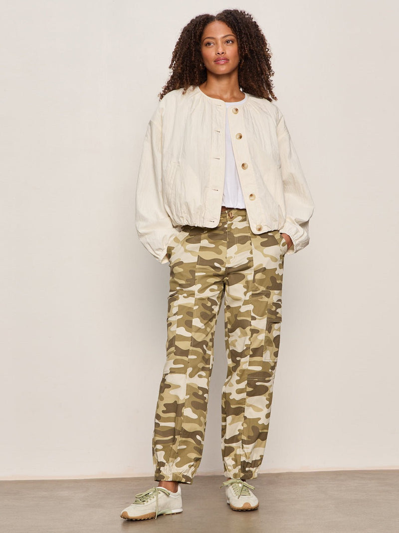 Dandelion Trophy Jacket Collagen alt 6