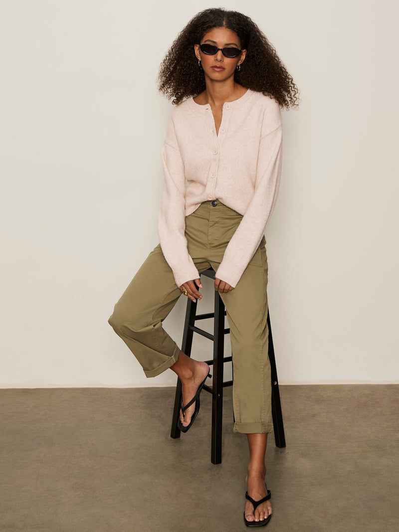 Must-Have Cardi Pink Milk alt 4