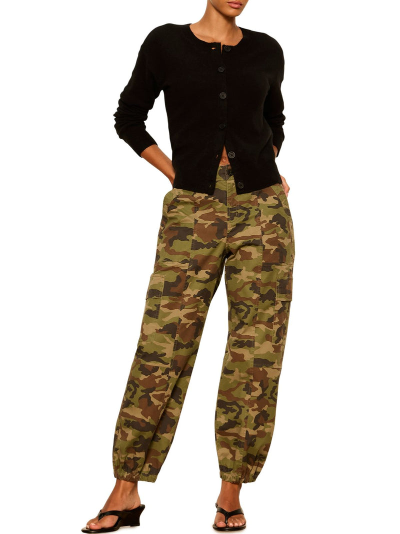 Must-Have Cardi Black alt 6