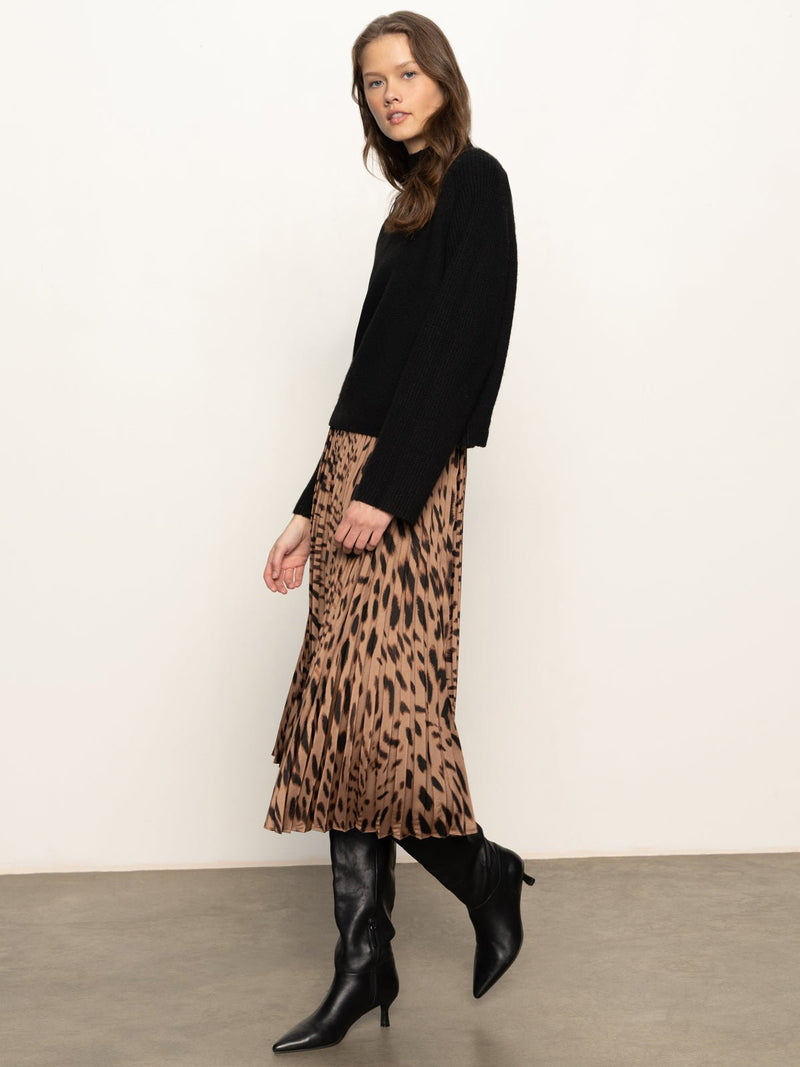 Nostalgia Pleated Midi Skirt Mocha Leo alt 4