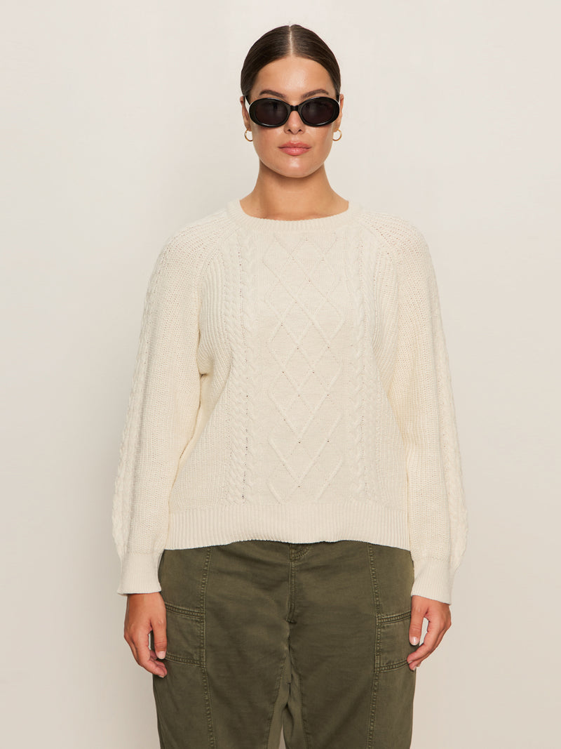 Nomad Cable Popover Chalk Extended Sizing alt 1