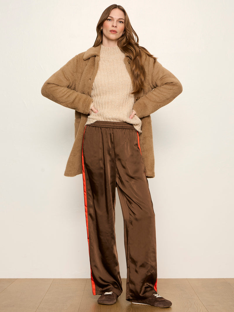 Upside Jacket Hot Cocoa alt 4
