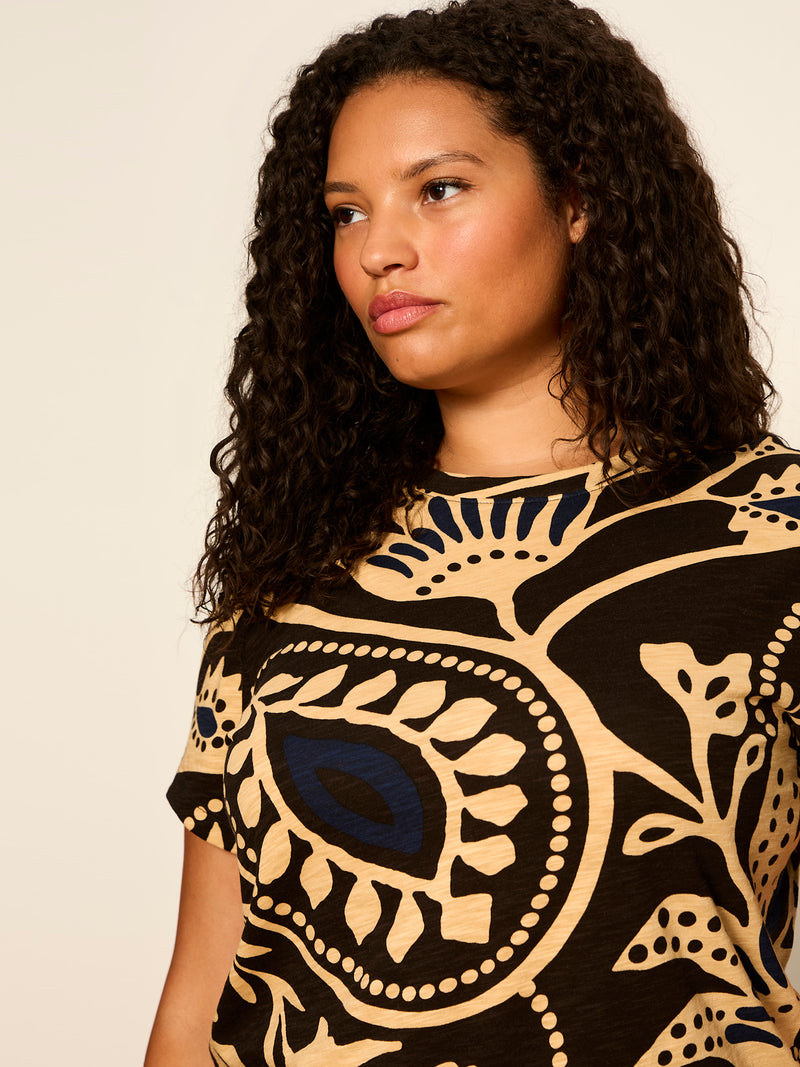 The Perfect Tee Mega Shapeshift Extended Sizing alt 2