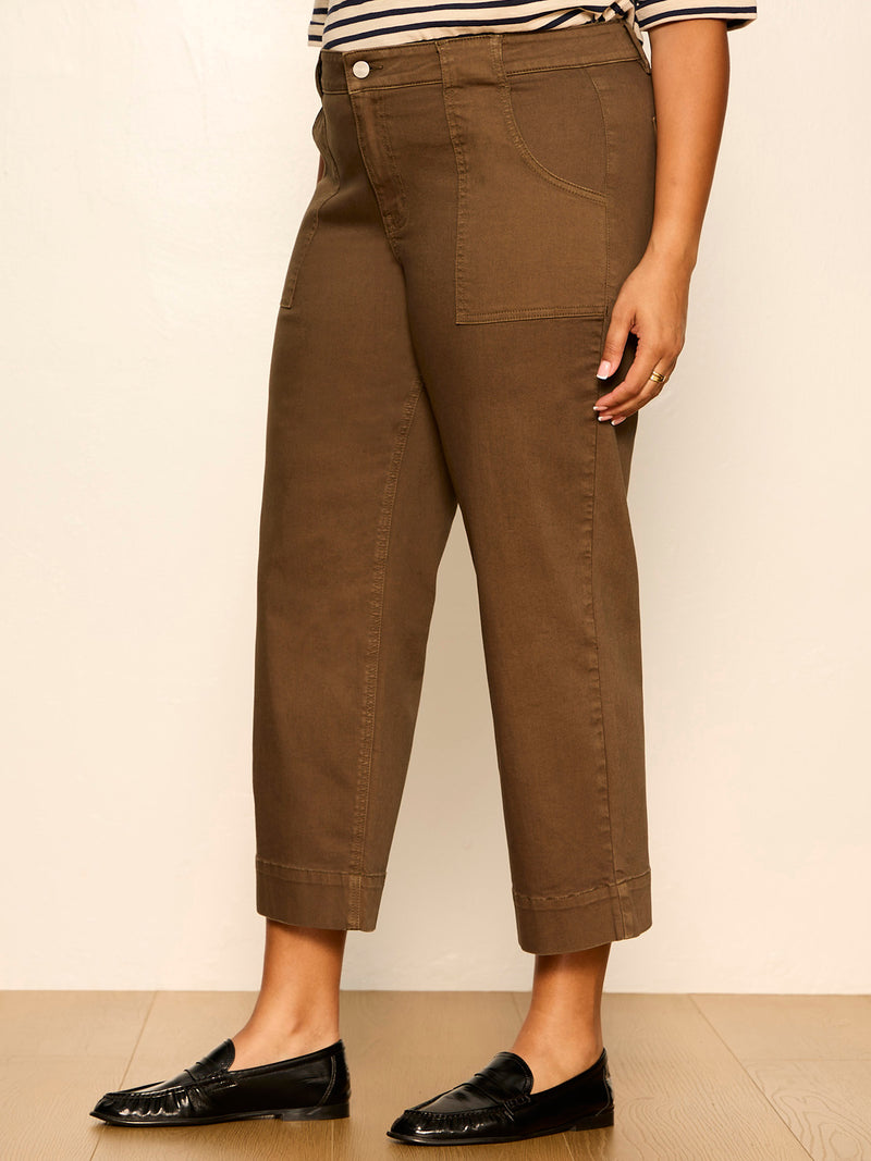 Insider Crop Pant Forage Green Extended Sizing alt 2