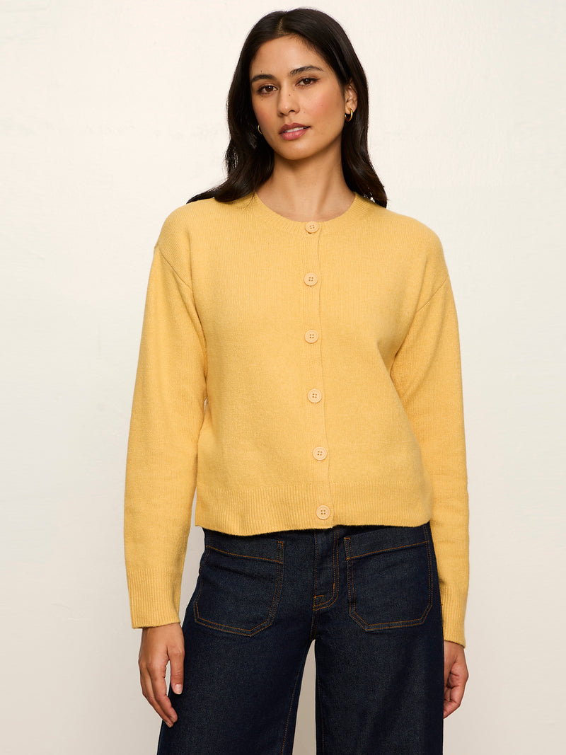 Must-Have Cardi Goldie alt 1