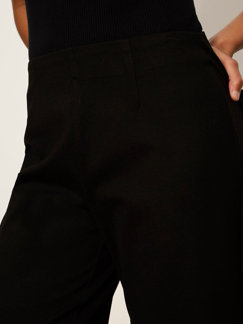 Relay Pull On Pant Black alt 3