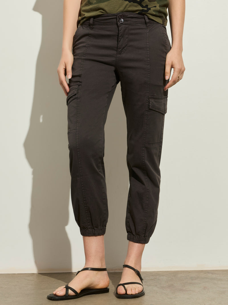 Rebel Standard Rise Pant Obsidian