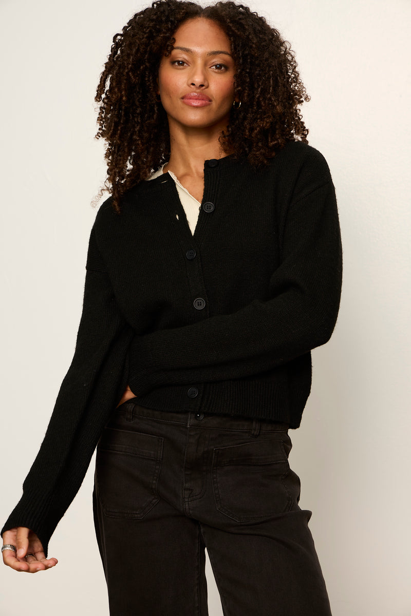 Must-Have Cardi Black