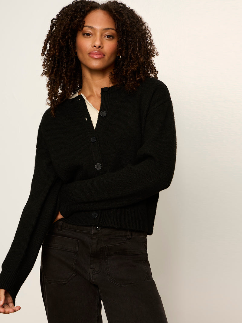 Must-Have Cardi Black