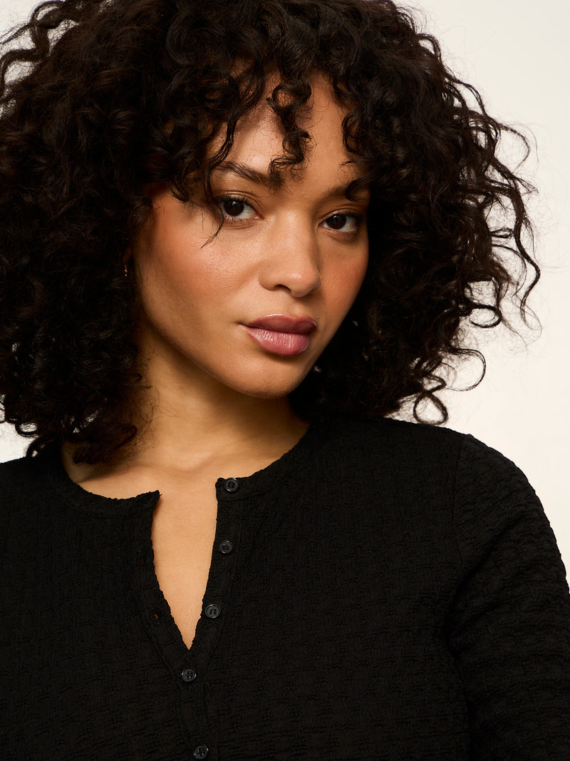 Not So Basic Textured Top Black alt 4