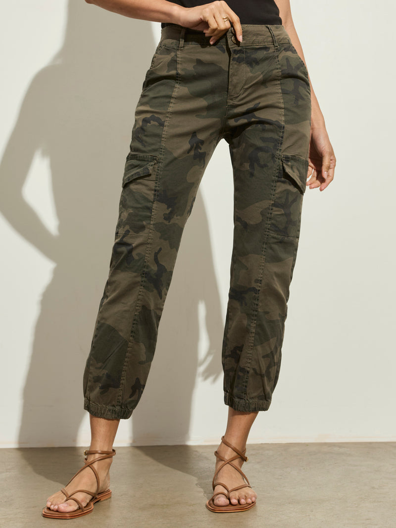 Rebel Standard Rise Pant Hiker Camo