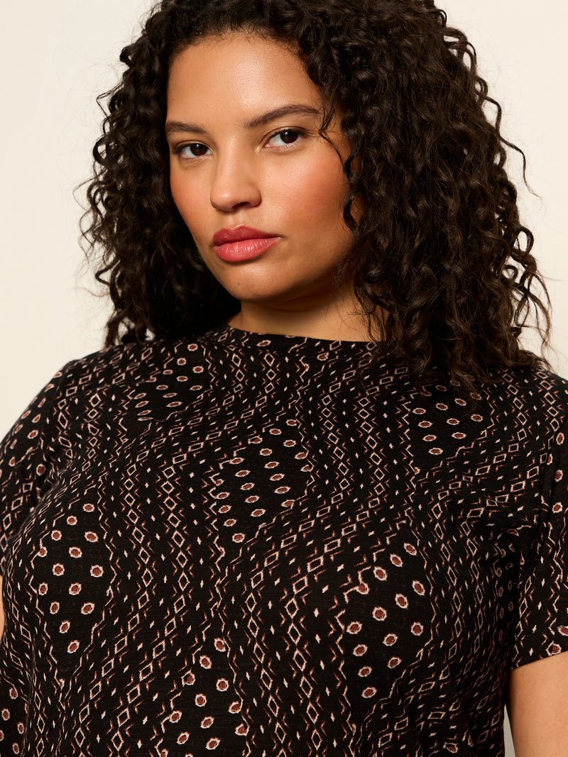 The Perfect Tee Rhythmic Extended Sizing alt 4