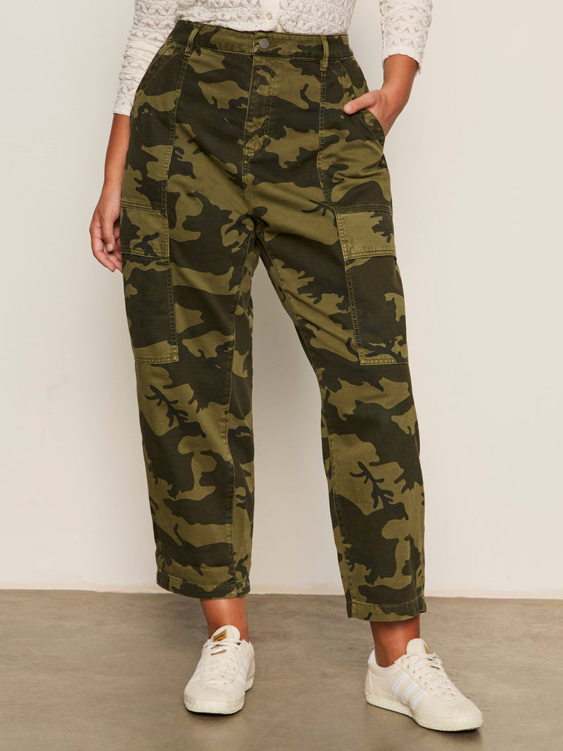 Boyfriend Utility Pant Rambler Camo Extended Sizing