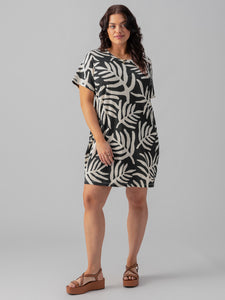 The Only One T-Shirt Dress Night Palm Inclusive Collection