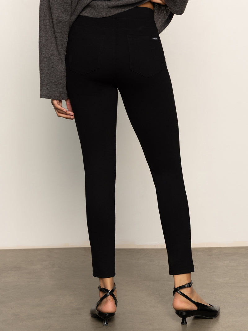 Runway Semi High Rise Legging Black alt 3