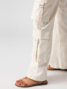 Y2K Strappy Cargo Standard Rise Pant Eco Natural