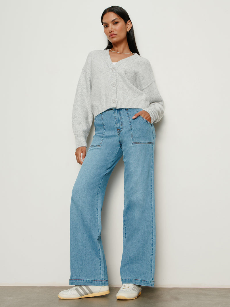 Sculpted Insider Wide Leg Jean Keep Up