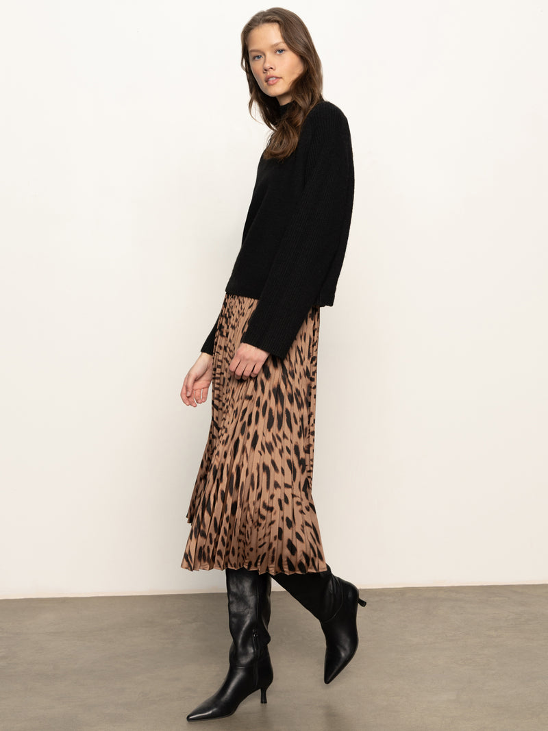 Nostalgia Pleated Midi Skirt Mocha Leo alt 4