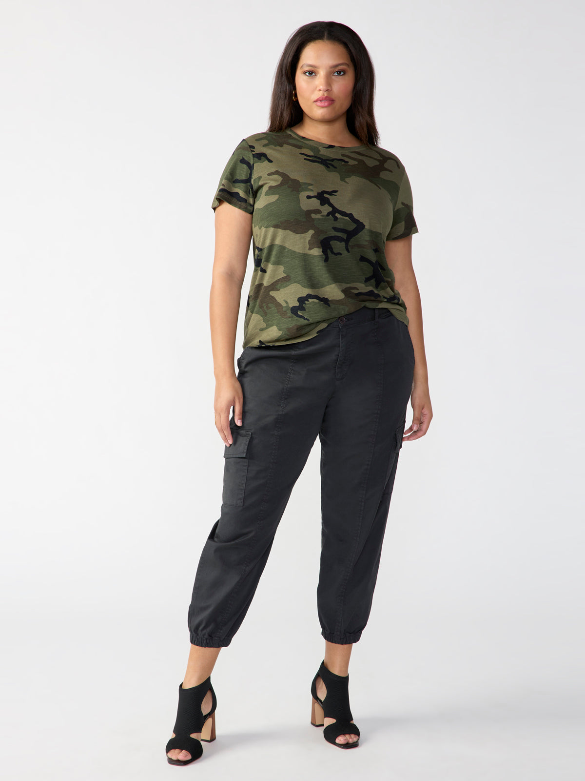 The Perfect Tee Hiker Camo Inclusive Collection