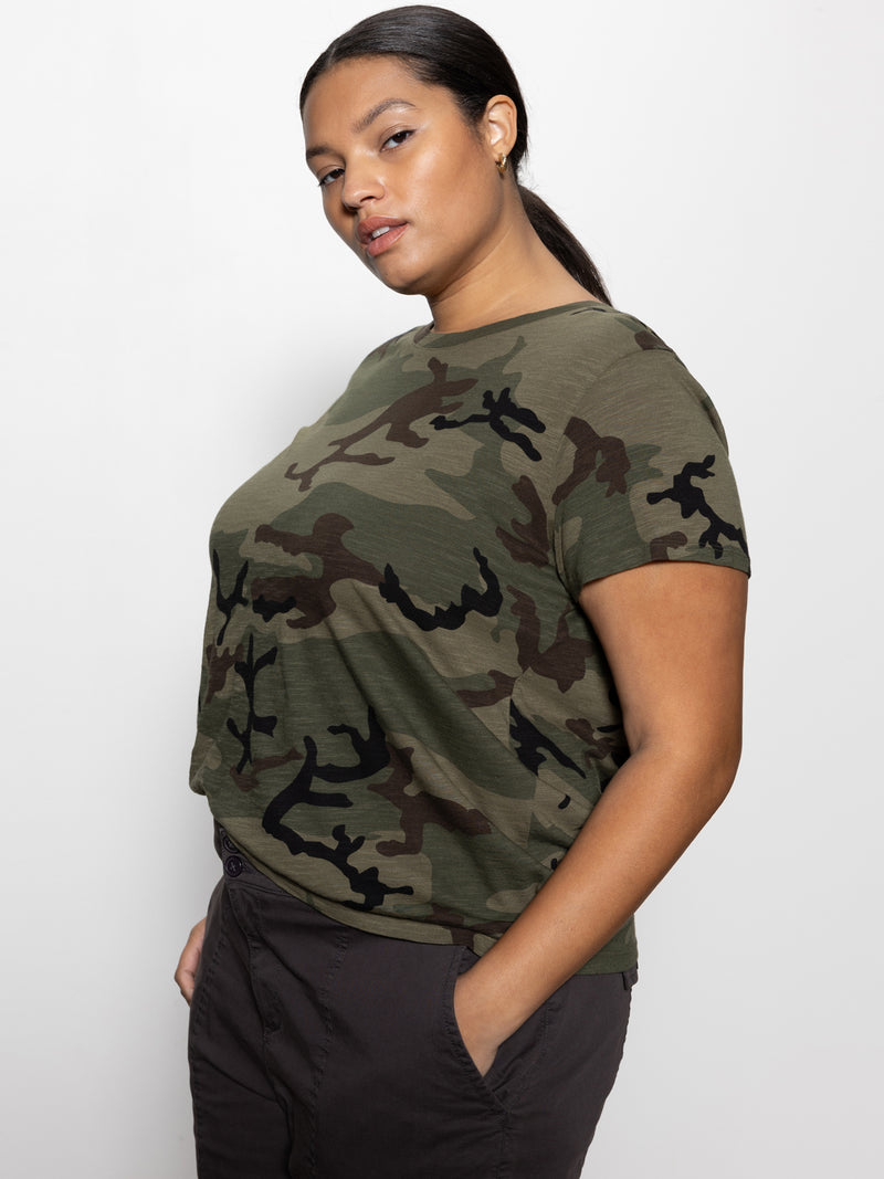 The Perfect Tee Hiker Camo Extended Sizing alt 3