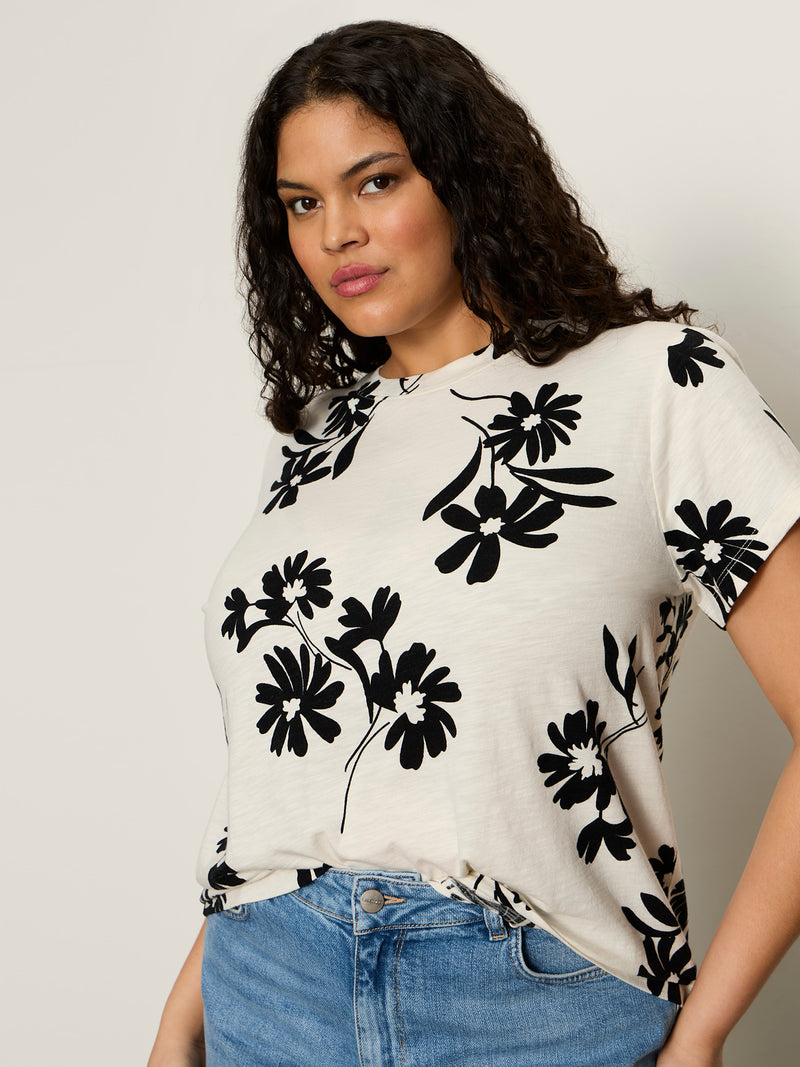 The Perfect Tee Chalk Bloom Extended Sizing