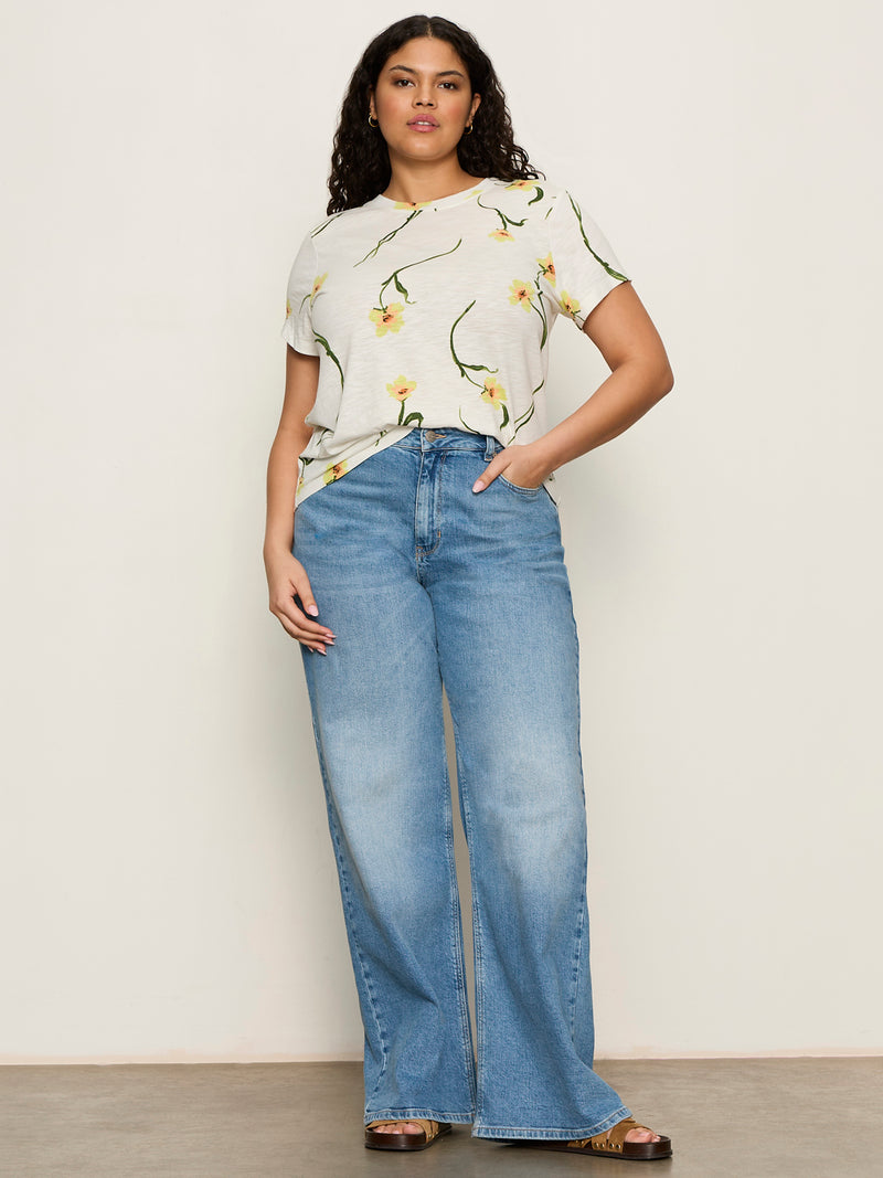 The Perfect Tee Lemon Meadow Extended Sizing alt 1