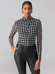 Make A Statement Mesh Top Pulse Houndstooth