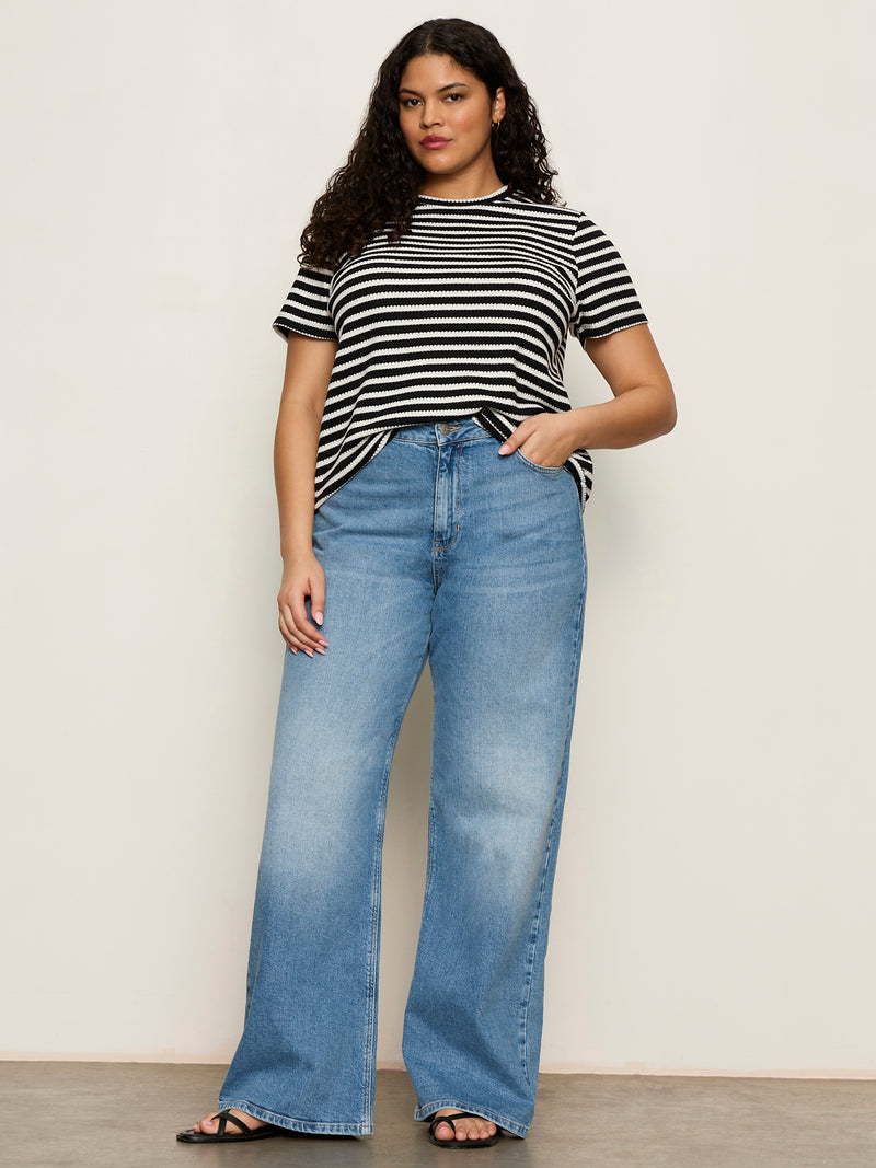 Perfect Textured Tee Black/Chalk Stripe Extended Sizing alt 4