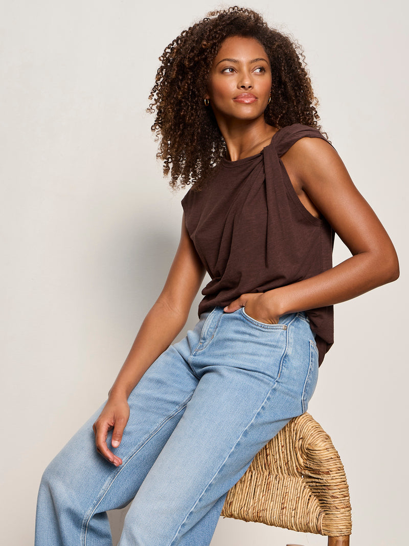 So Twisted Muscle Tee Rich Soil alt 5