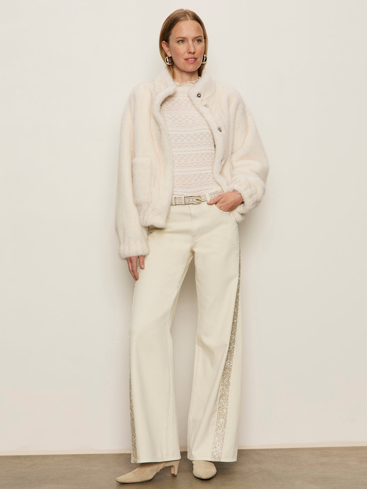 High Crew Lace Tee Chalk