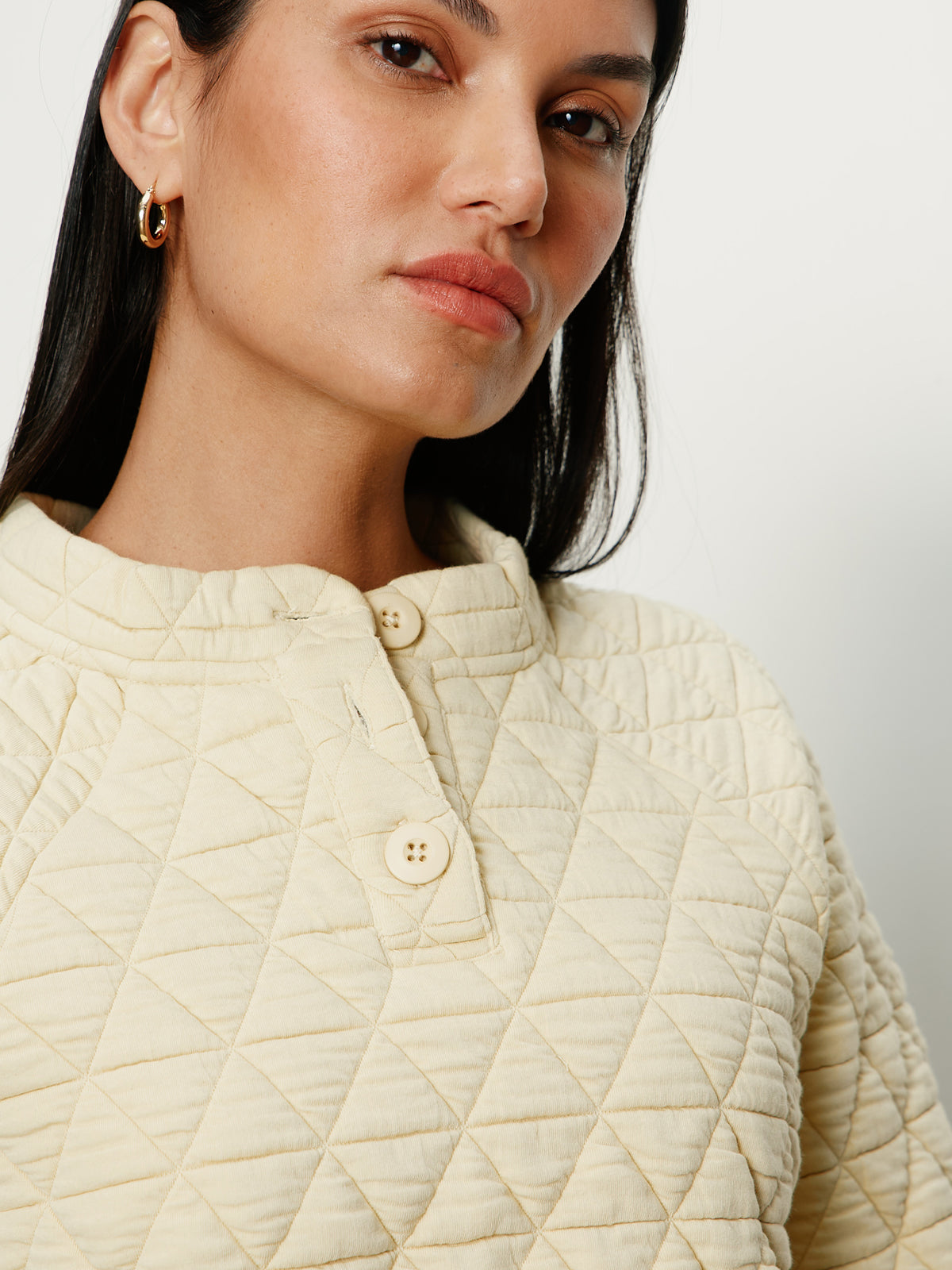 Quilted Button Popover Buttercream