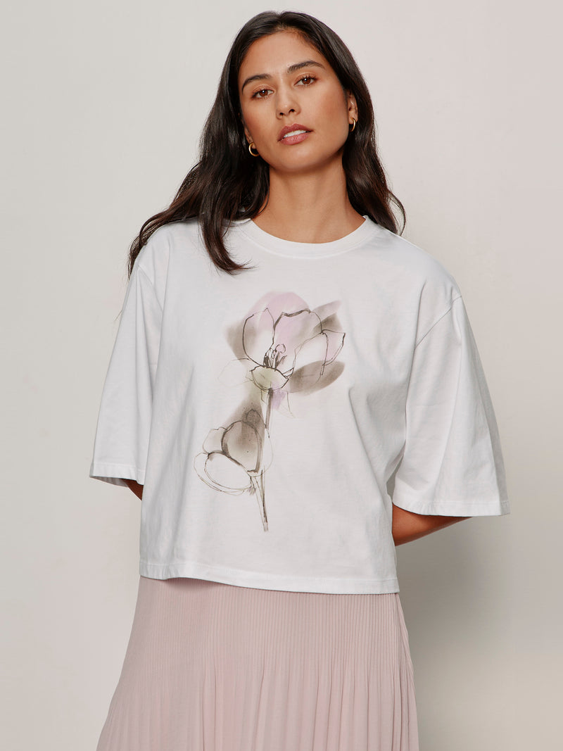 Belle Artist Tee Wildline Blooms alt 2
