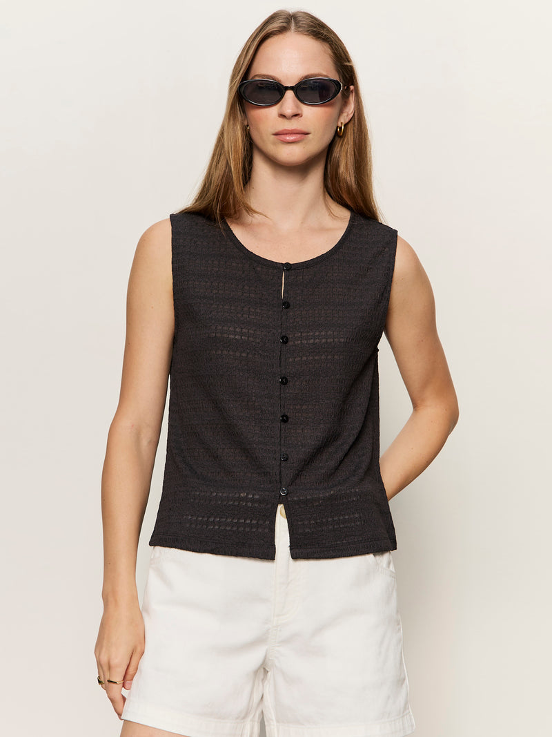 Textured Vacation Shell Black
