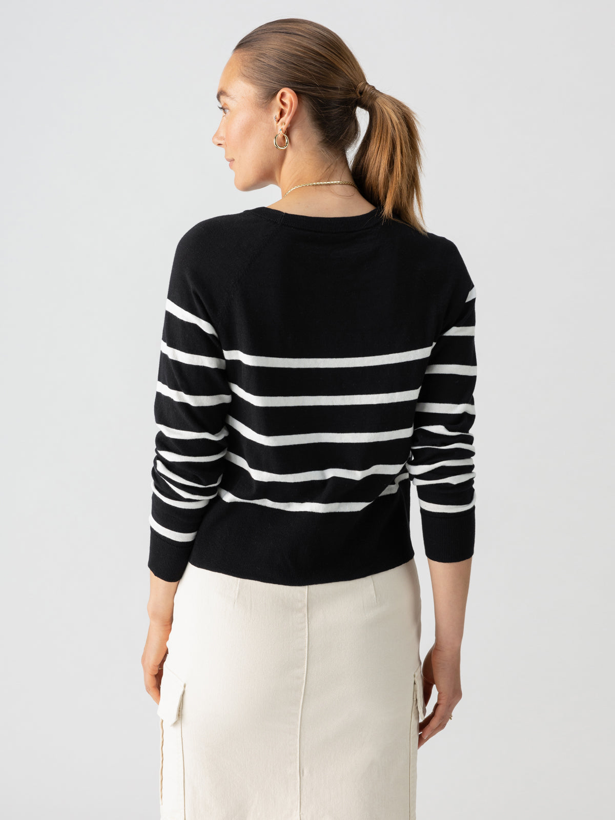 SANCTUARY Womens Beige Color Block Long Sleeve Crew Neck Sweater main image 0