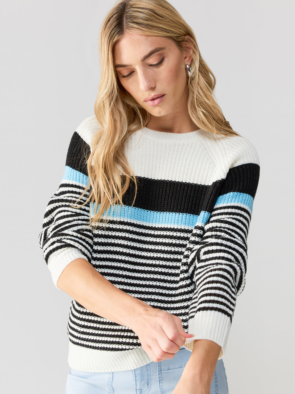 Summit Sweater Sky Blue Stripe