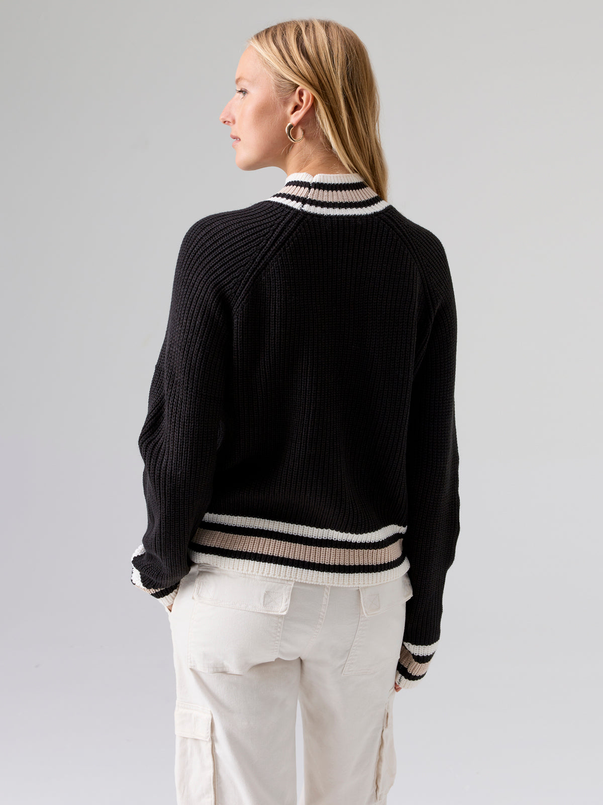 Sporty Stripe Sweater Black Multi