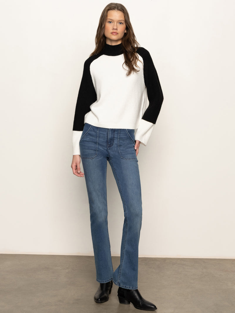 Downtown Mock Neck Sweater Black/ Chalk alt 5