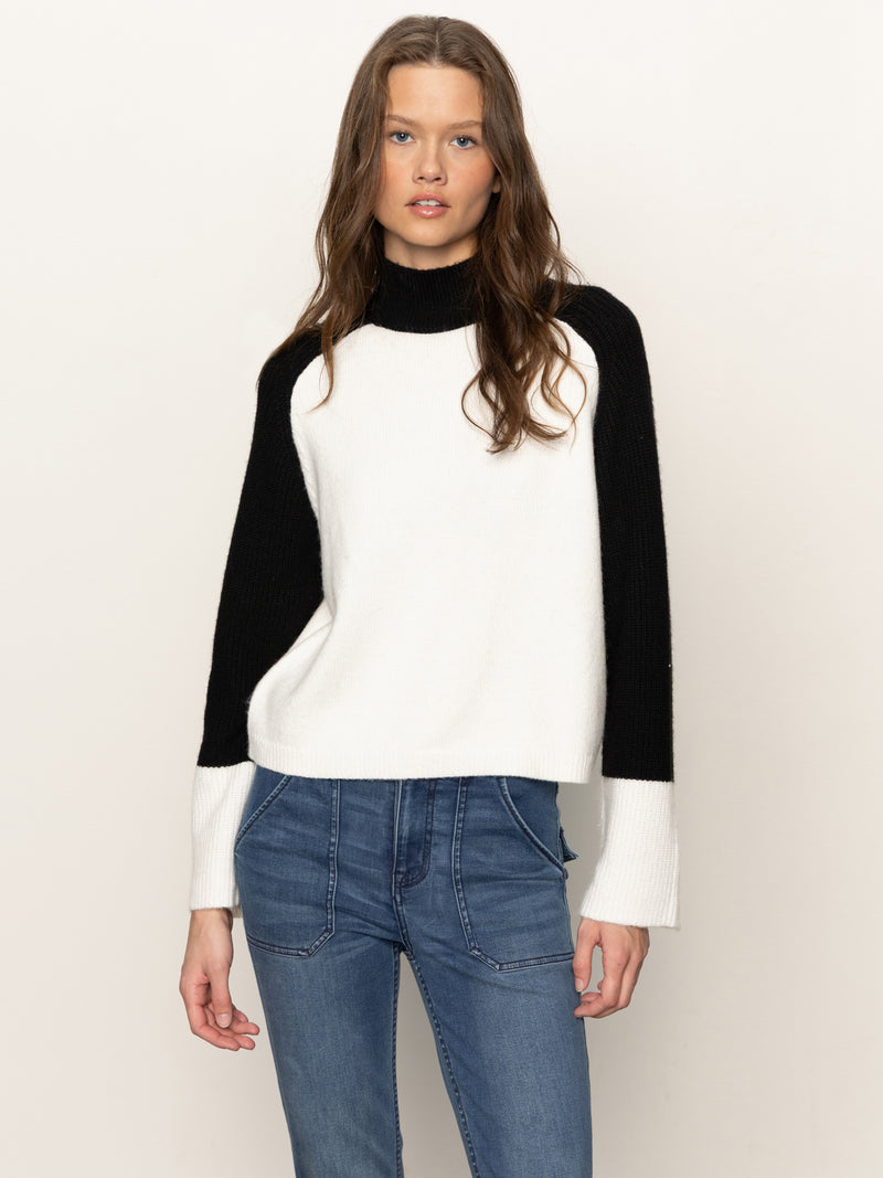 Downtown Mock Neck Sweater Black/ Chalk