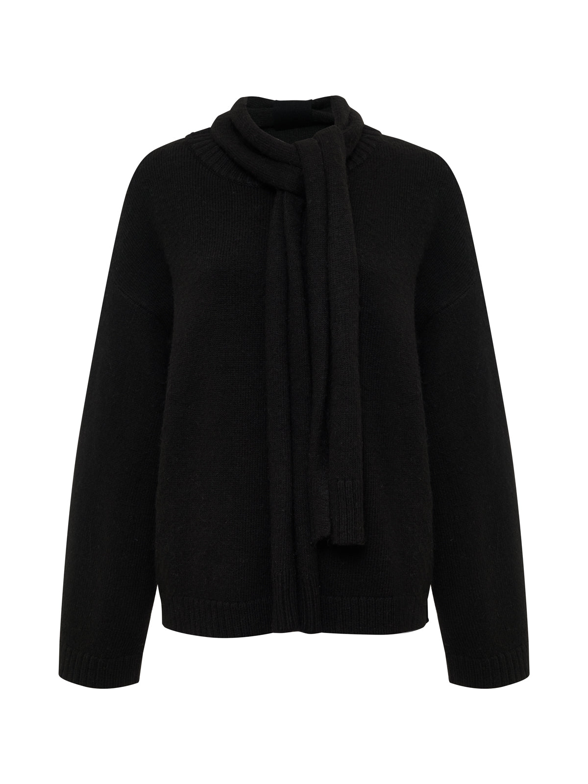 Go-To Sweater Black Extended Sizing