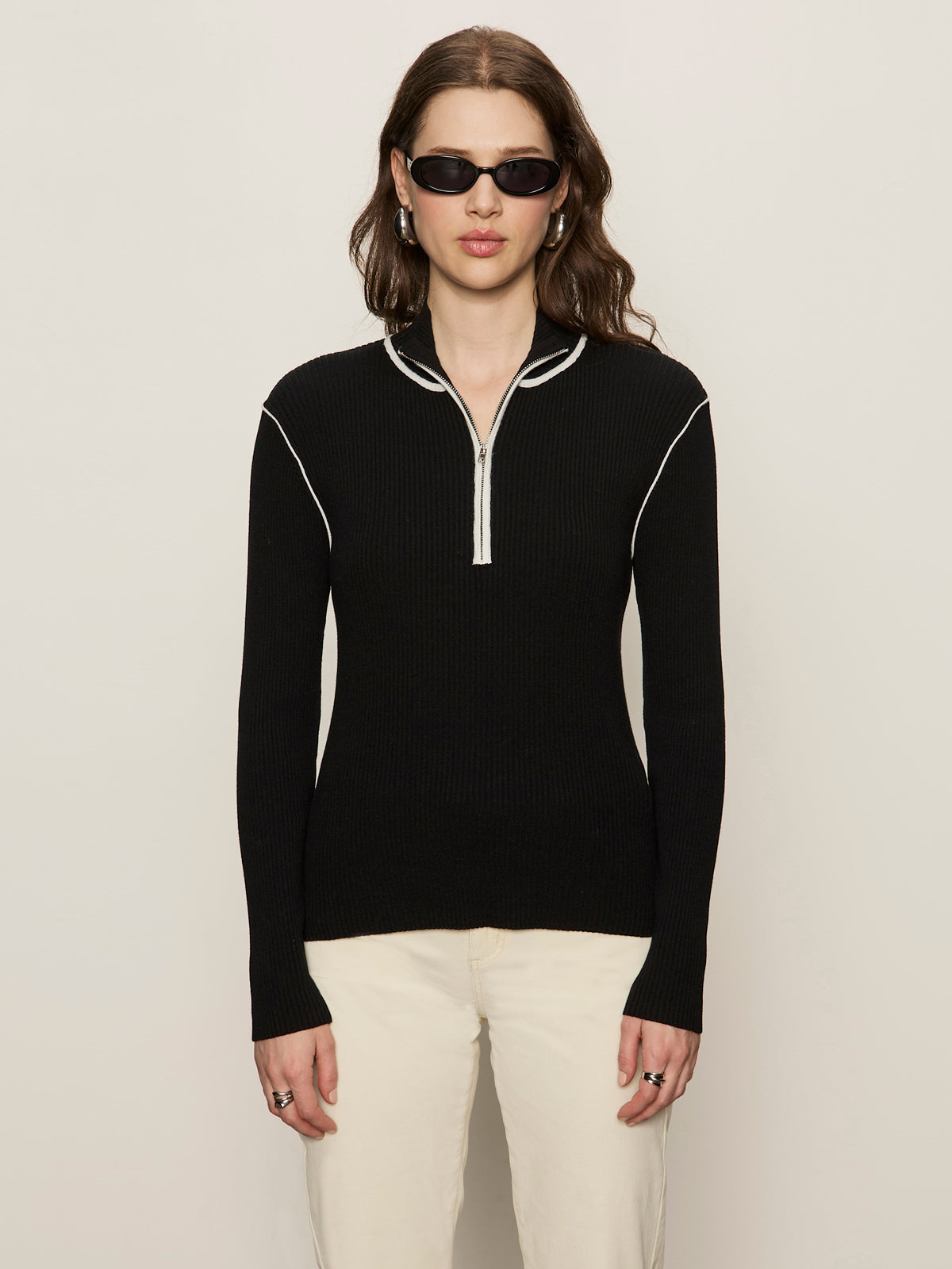 Sporty Rib Zip Up Black With Chalk Tipping