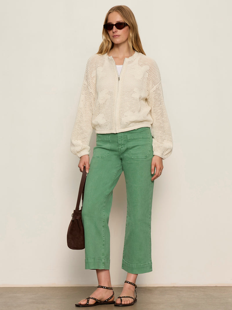 Daily Escape Flower Pop Bomber Collagen alt 5