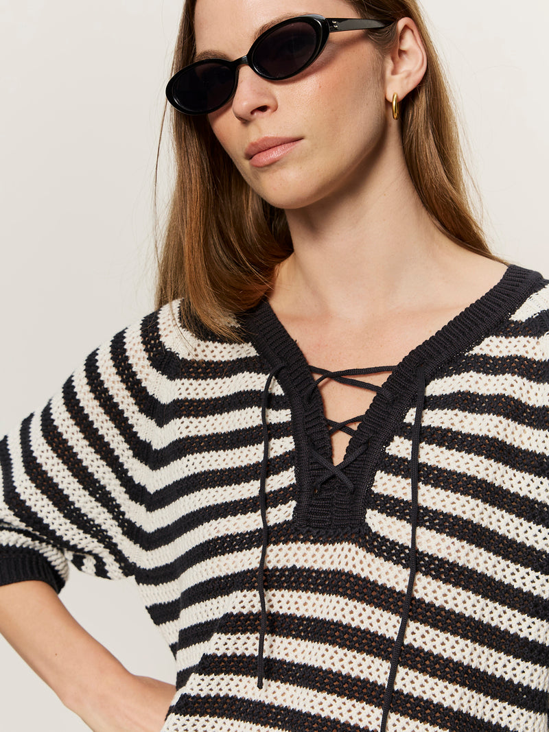 Lace Up Sweater Tee Black/Chalk