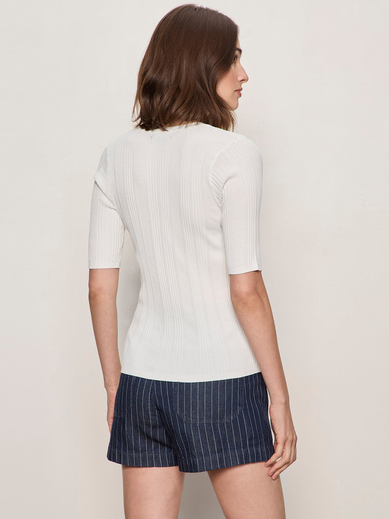 Air Of Ease Half Sleeve Tee Chalk alt 1