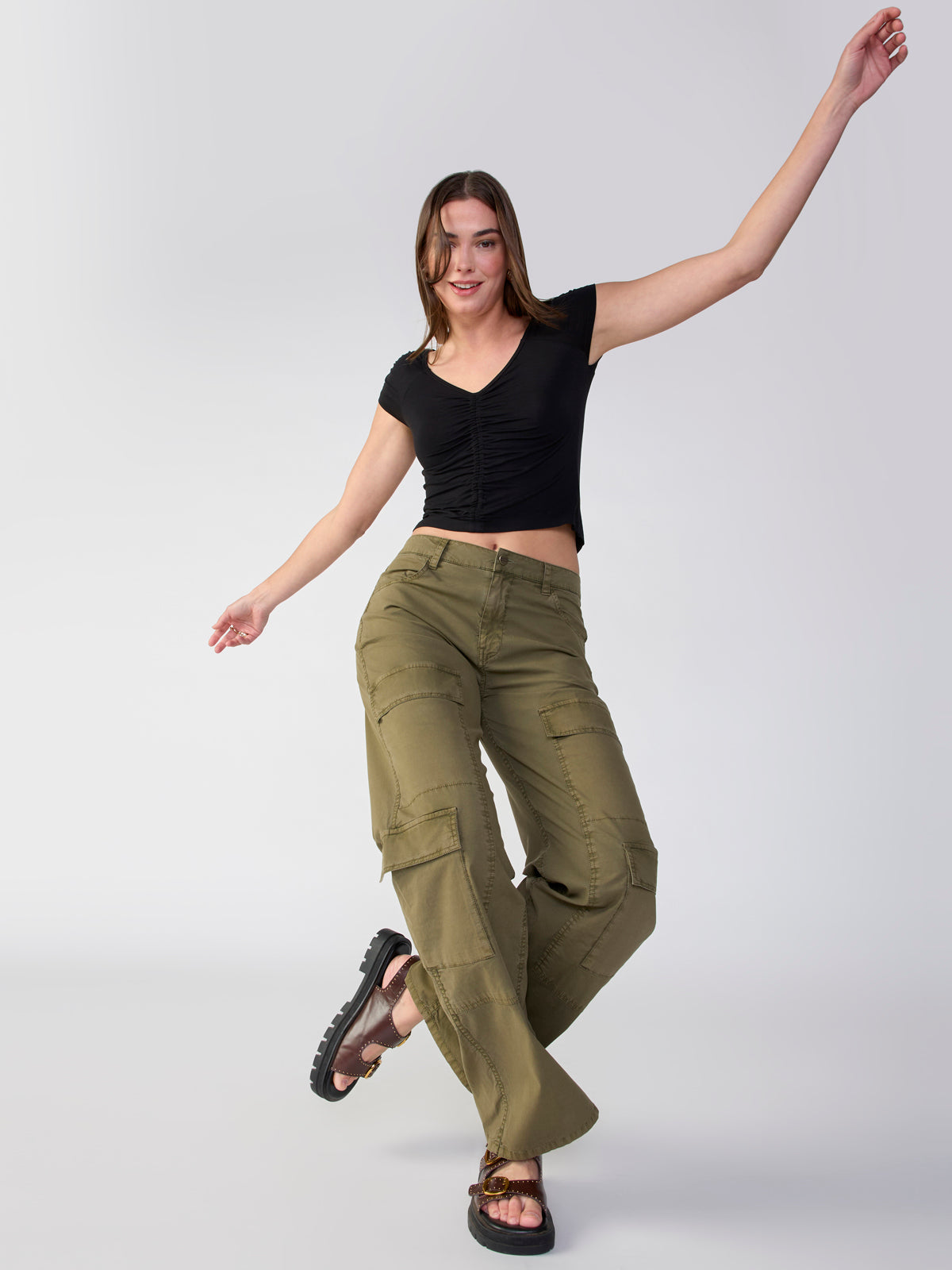 Low Slung Y2K Standard Rise Cargo Pant Mossy Green