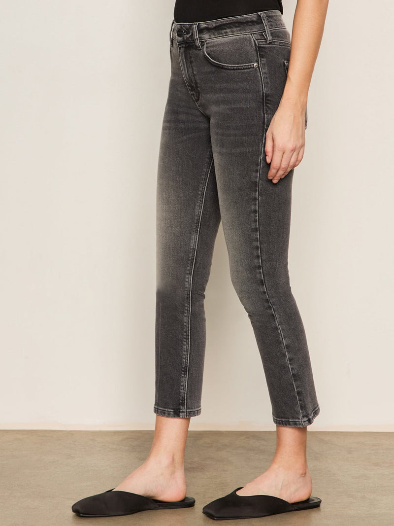 Astra Kick Crop Jean Washed Black Denim alt 1